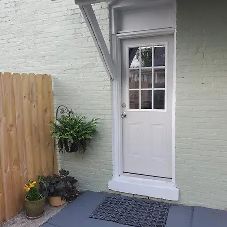 Downtown Getaway, Historic & Peaceful, Free Bikes Apartment Columbus Exterior photo